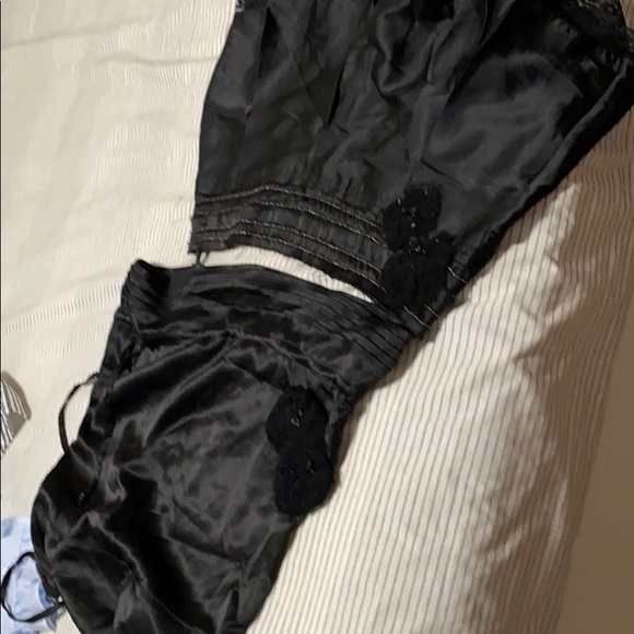 Beautiful blouse - Picture 9 of 9